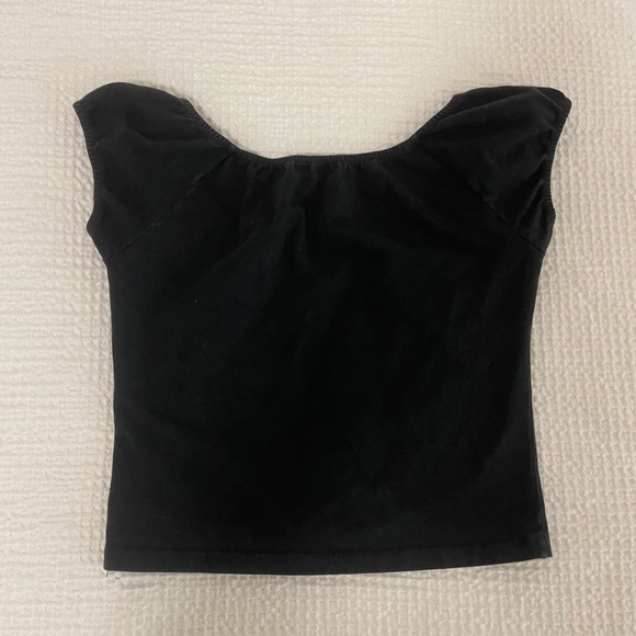 John Galt Eden Off-The-Shoulder Top - Picture 2 of 6